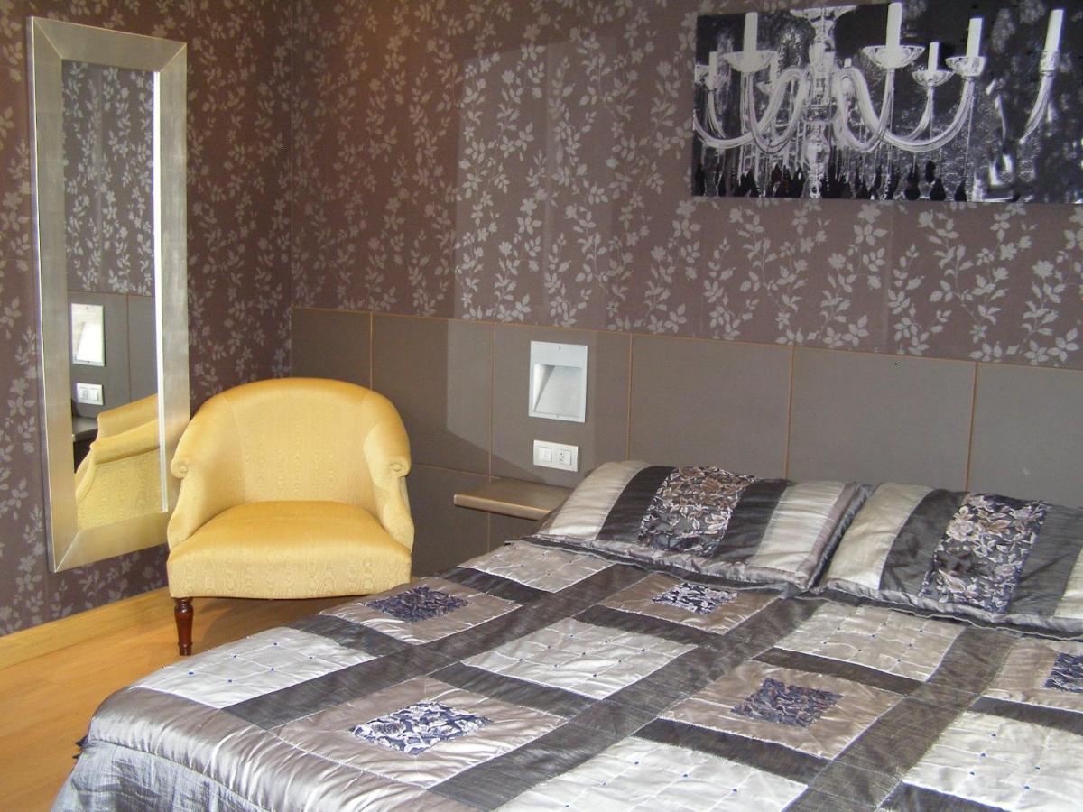 Hotel Area Serrano Buniel Zewnętrze zdjęcie